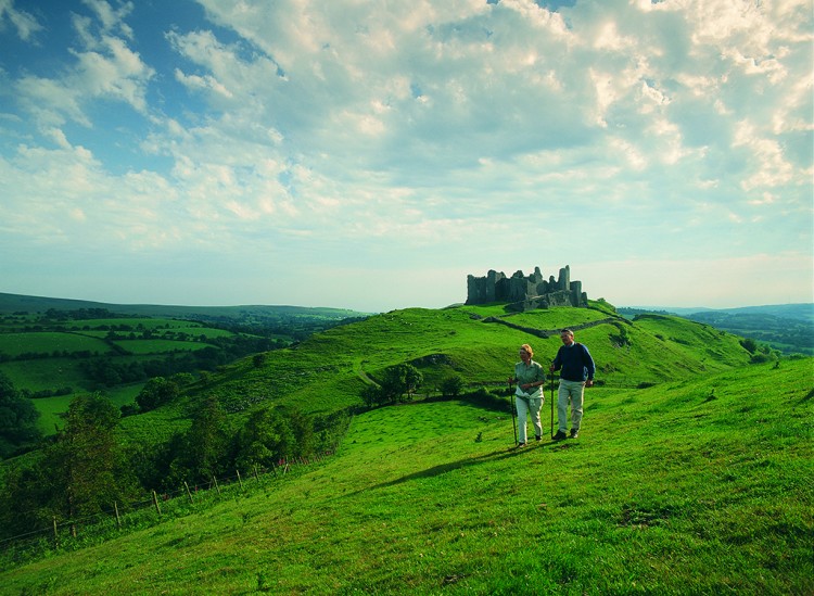 Castillo Carreg Cennen Copyright de las imágenes: 