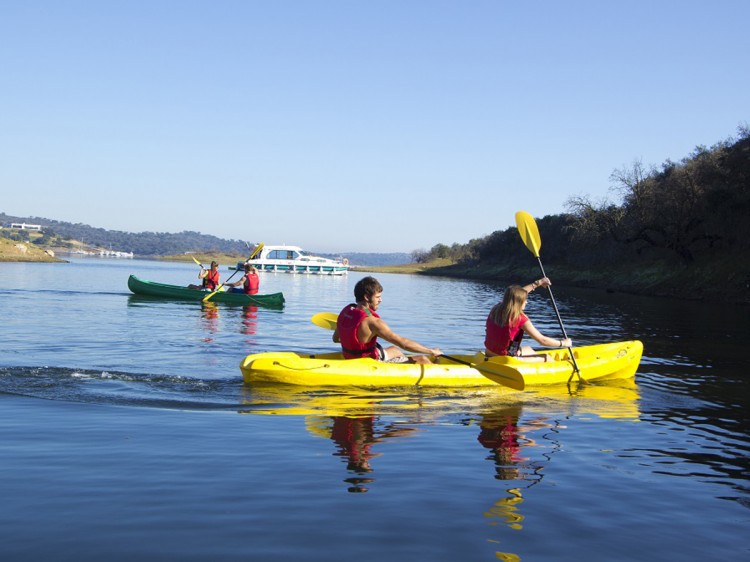 AMIEIRA-MARINA_Canoas_kayaks-(BR)