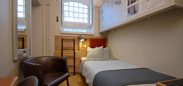 langholmen-bedroom