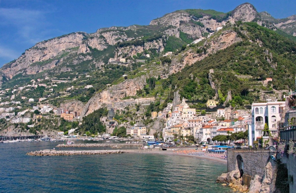 Vistas panorámicas de Atrani