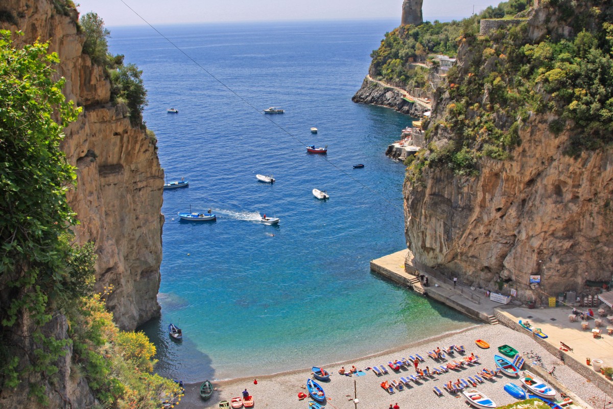 La Costa Amalfitana La-Praia