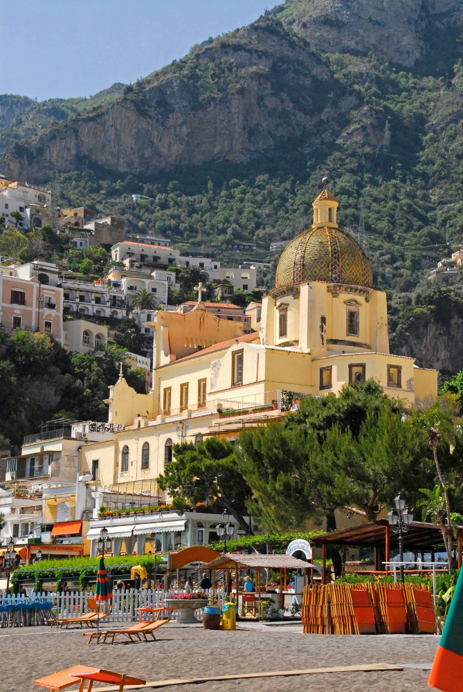 Detalle de la iglesia de Positano