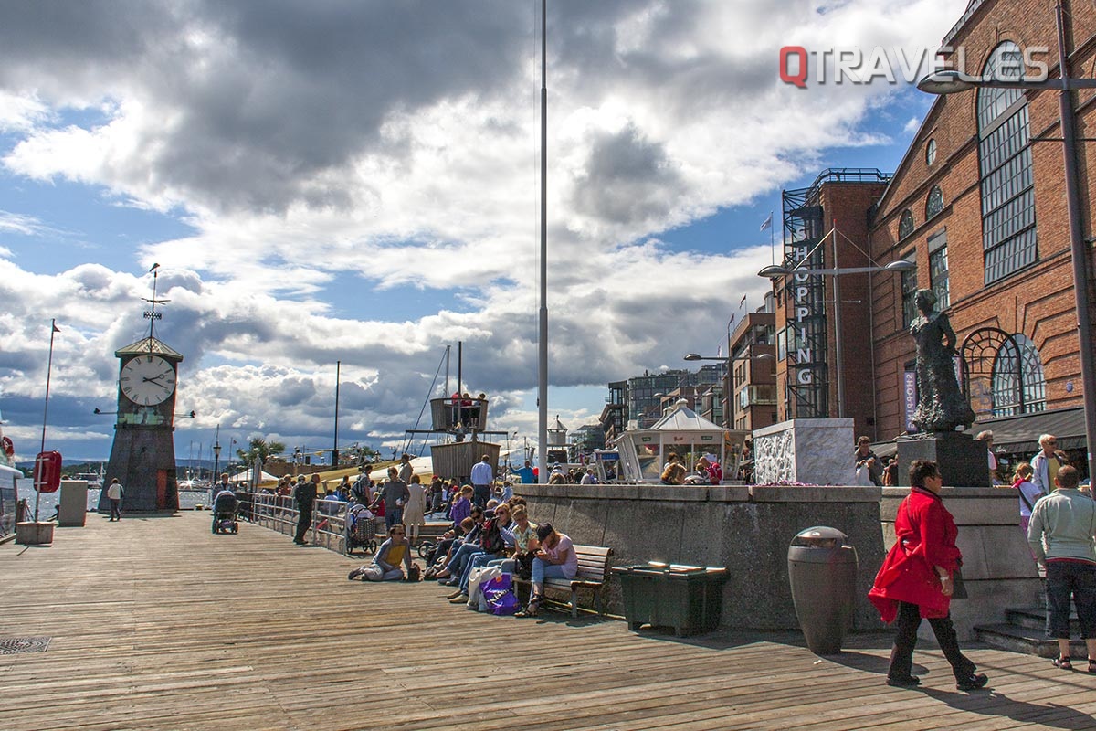 Zona del puerto deportivo de Oslo