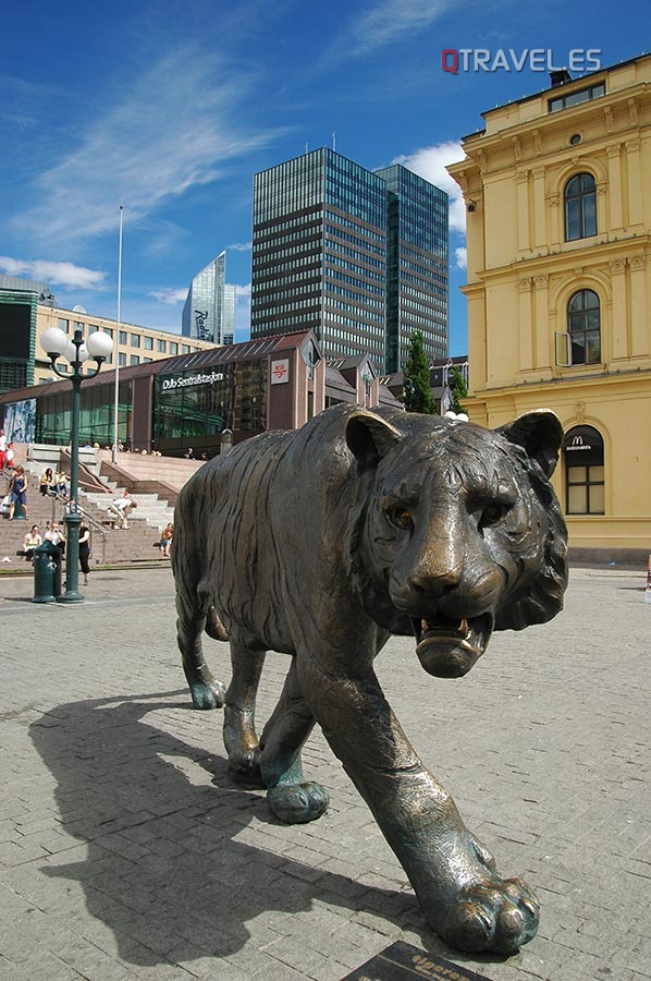 Plaza de la Estación - El Tigre