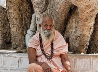 Santon meditando en Bikaner