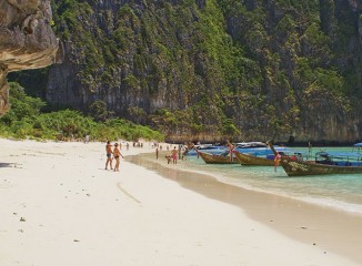 Playa de maya Beach en las islas Phi Phi, donde Leonardo di Caprio rodó la película La Playa