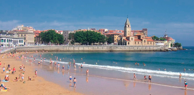  El ayuntamiento de Gijón recibe la “Q” de calidad turística para sus playas