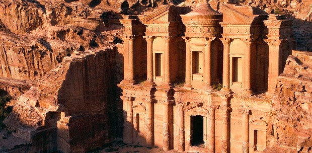 La llegada de turistas españoles a Jordania crece un 49%