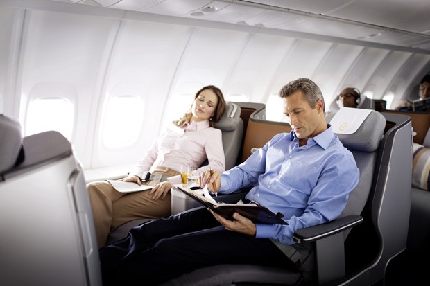 Lufthansa presenta su nuevo asiento de Business Class con posición horizontal