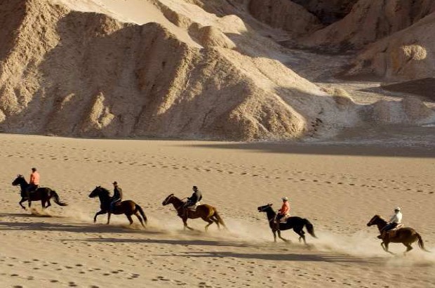 Travesías Nómadas entre Chile, Argentina y Bolivia