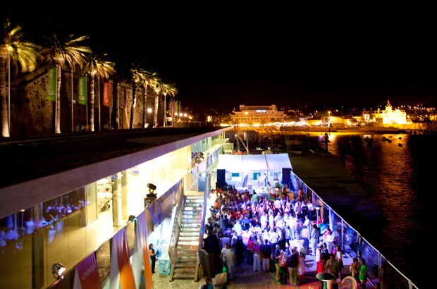  La Costa de Estoril de día y de noche