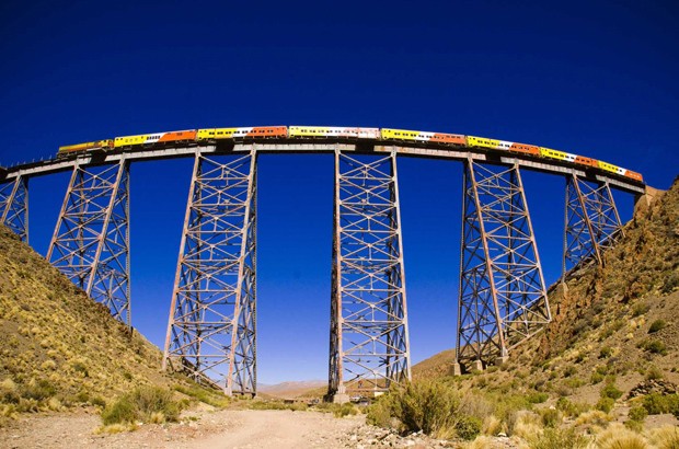  El Tren a Las Nubes, icono del turismo argentino, inaugura su temporada 2012