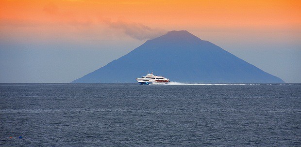  Las Islas Eolias – Vulcano y Stromboli