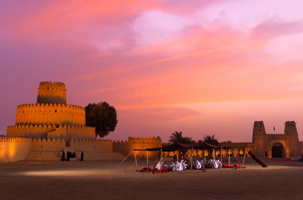  Abu Dhabi, el faro cultural del mundo árabe