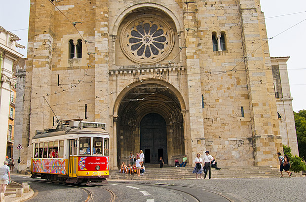  Recorre Lisboa a bordo de sus tranvías