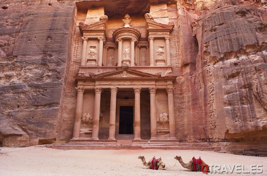  Petra, descubriendo El Tesoro (Jordania)