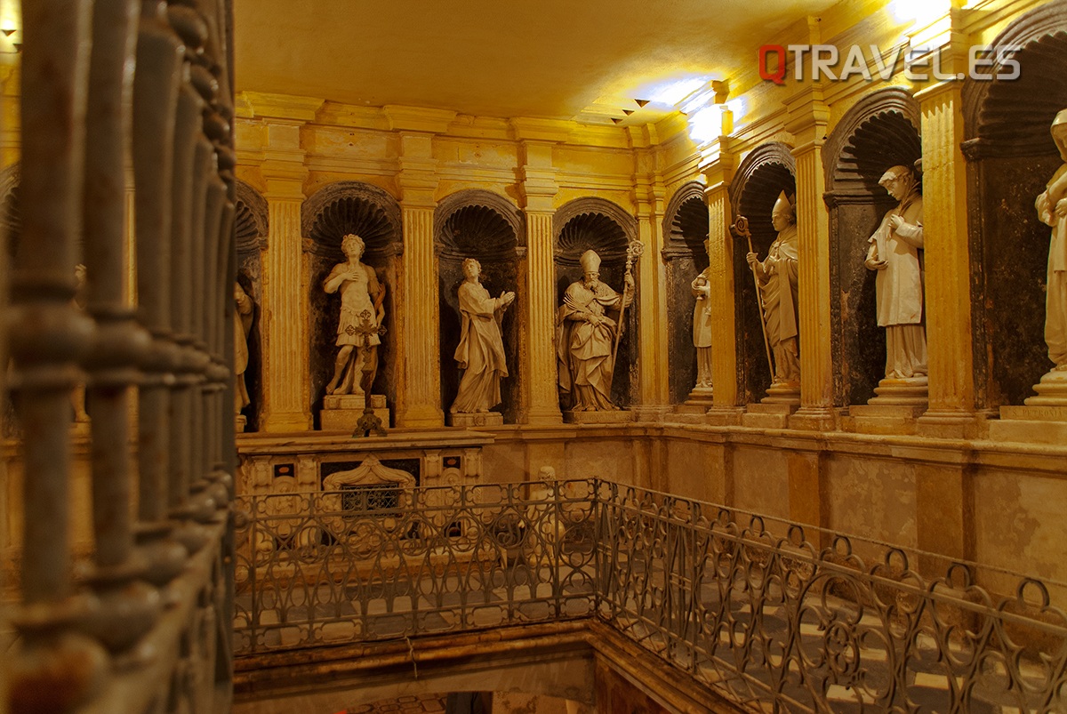 qué visitar en Cerdeña Cripta de la Iglesia de San Gabino en Porto Torres