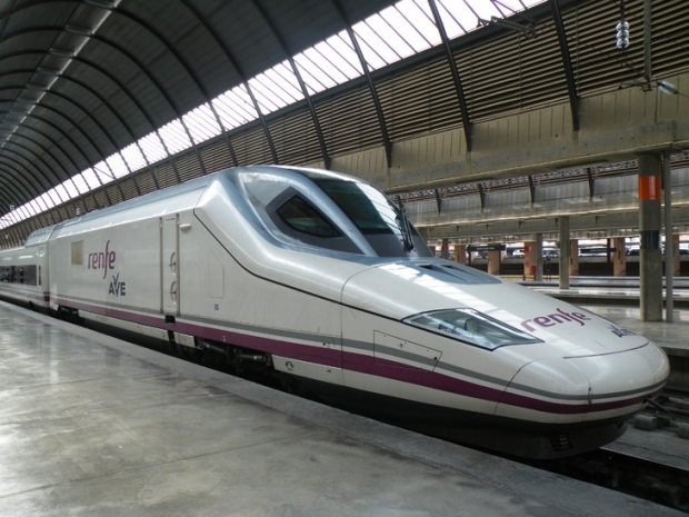  Renfe y SNCF estrenan el servicio de alta velocidad directo entre Francia y España