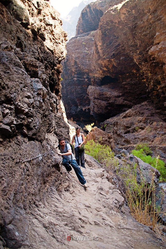 Qué ver y qué cosas hacer en Tenerife, descenso por el Barranco de Masca, tramo de via ferrata