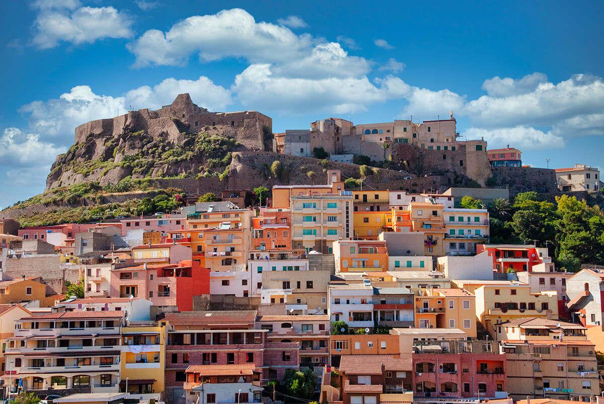 Plaza de la villa de CastelSardo