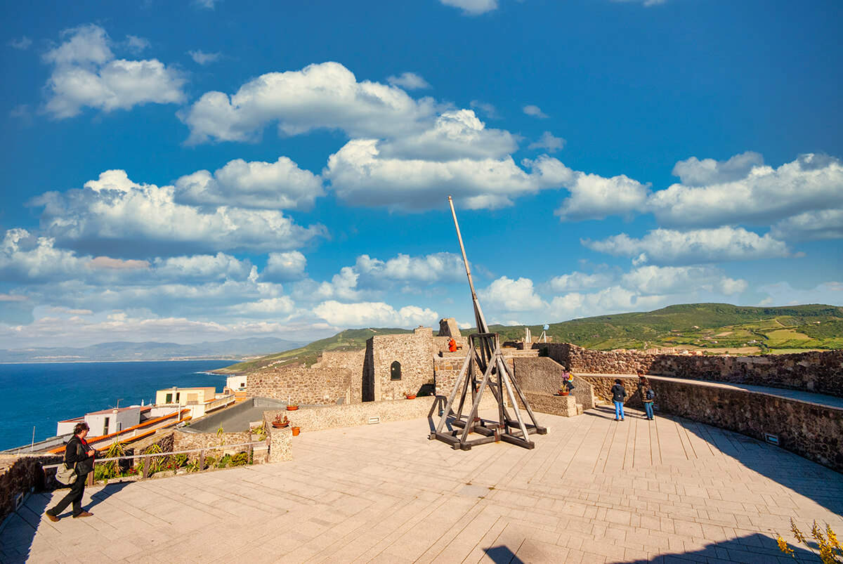  Patio de armas del castillo de Castelsardo