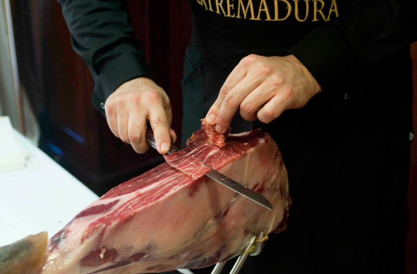  Hoy abre sus puertas el 25 Salón del jamón de Jerez de los Caballeros