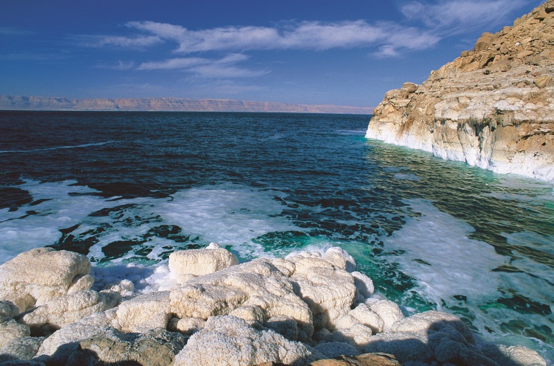  Relájate a orillas del Mar Muerto