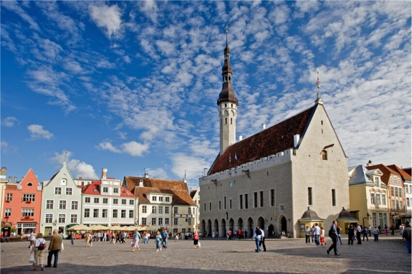 Otra forma de ahorrar en Tallinn es movernos a pie o en bicicleta.