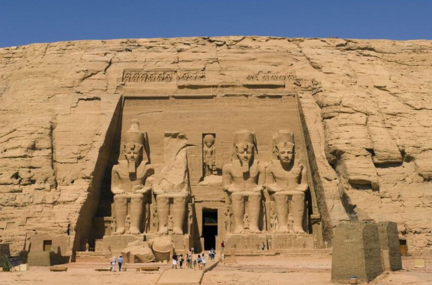  El dios Ra ilumina Abu Simbel para celebrar el festival del sol