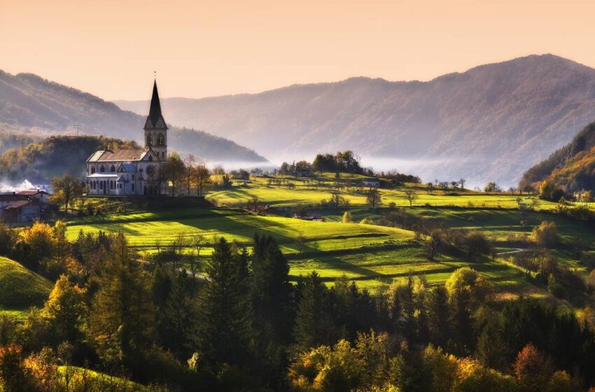  Eslovenia presenta su amplia oferta turística para 2015