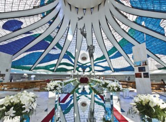 Interior de la Catedral de Brasilia