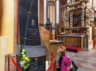 Tumba de Copérnico en la Catedral de Frombork