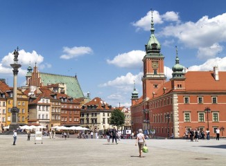 Plaza Zamkowy con el Palacio Real y la Columna de Segismundo