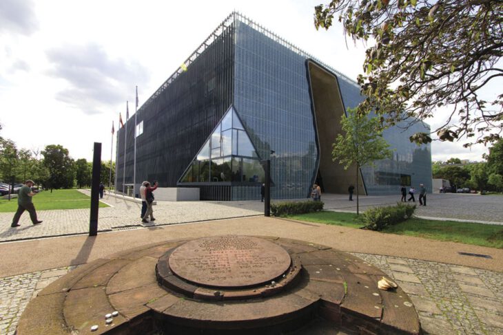 Exterior del Museo de Judíos polacos