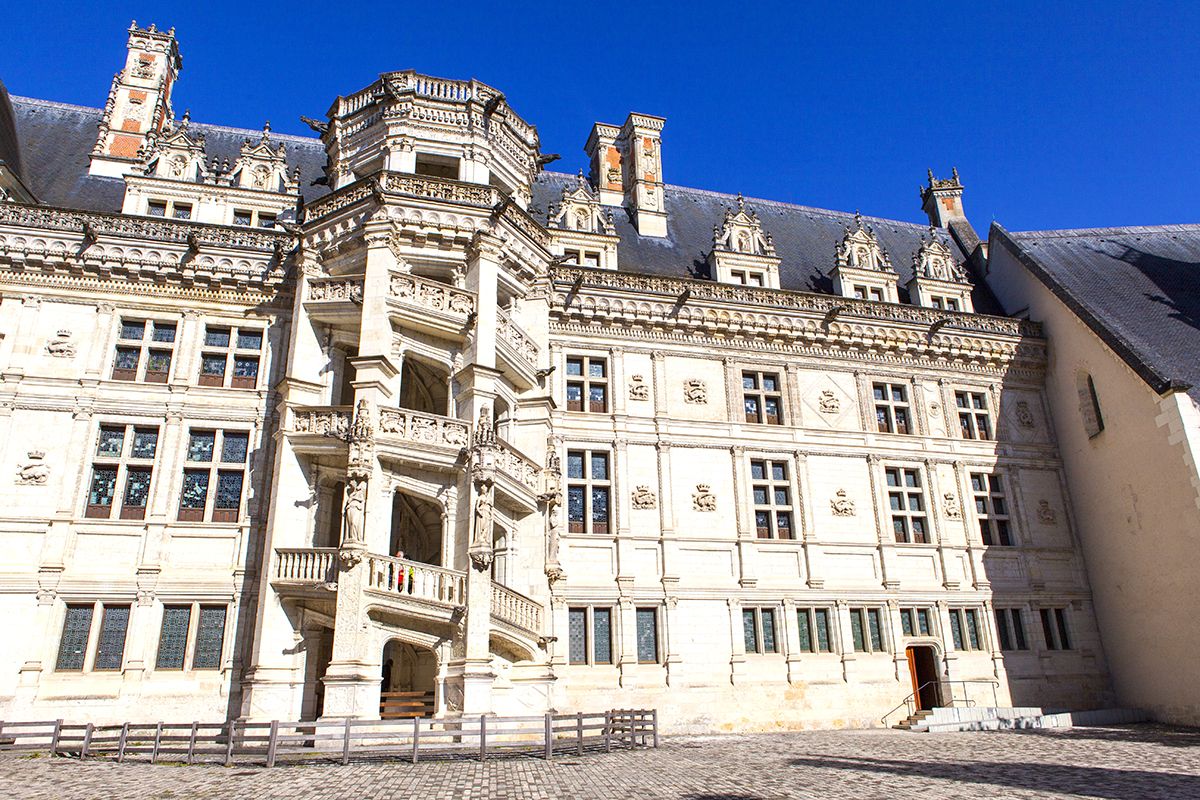 Escalera helicoidal en castillo de Blois