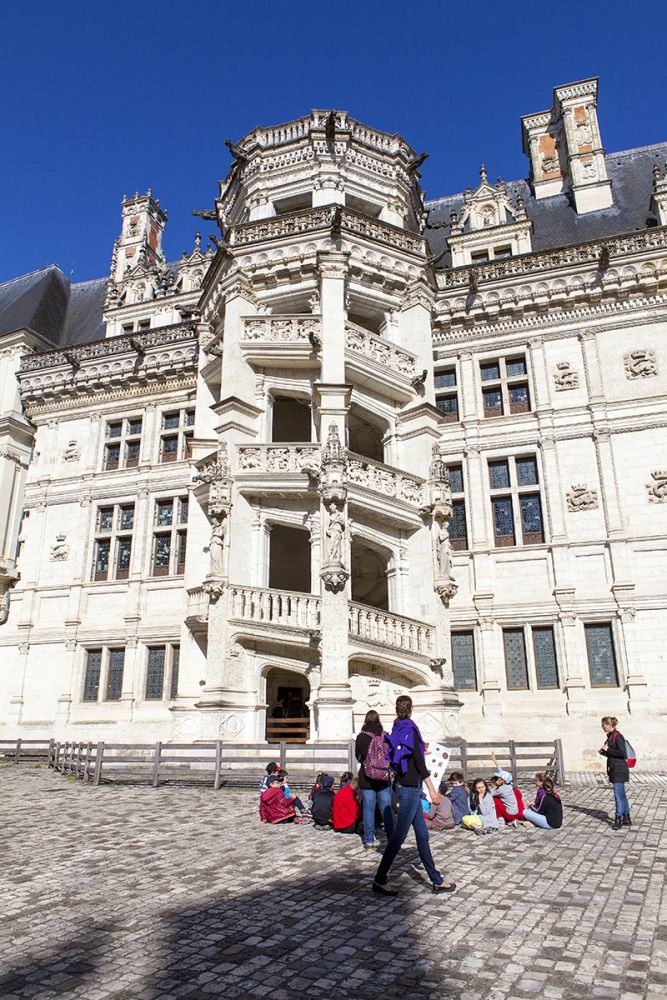 Escalera renacentista en el Castillo de Blois