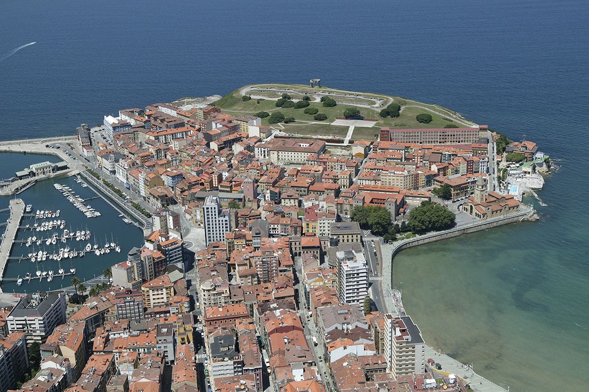 Gijón desde el cielo