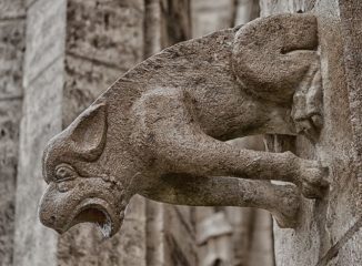 Detalle de las Gárgolas de la Catedral de Mende