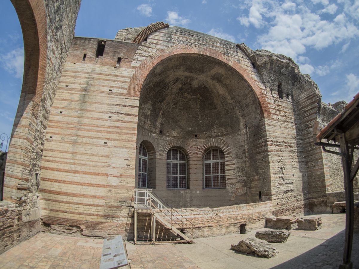 Termas de Constantino en la ciudad de Arlés