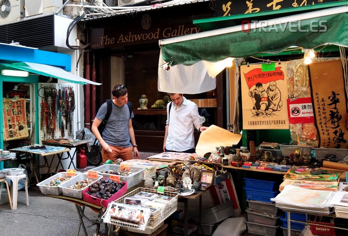 Hong Kong - Mercado de antigüedades en Man Mo