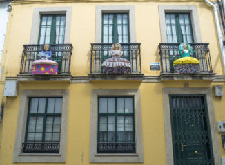 Street Art dedicado a las Meninas en el barrio de Canido