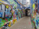 La calle Werregarenstraatje es un lienzo al aire libre para los artistas del grafiti.