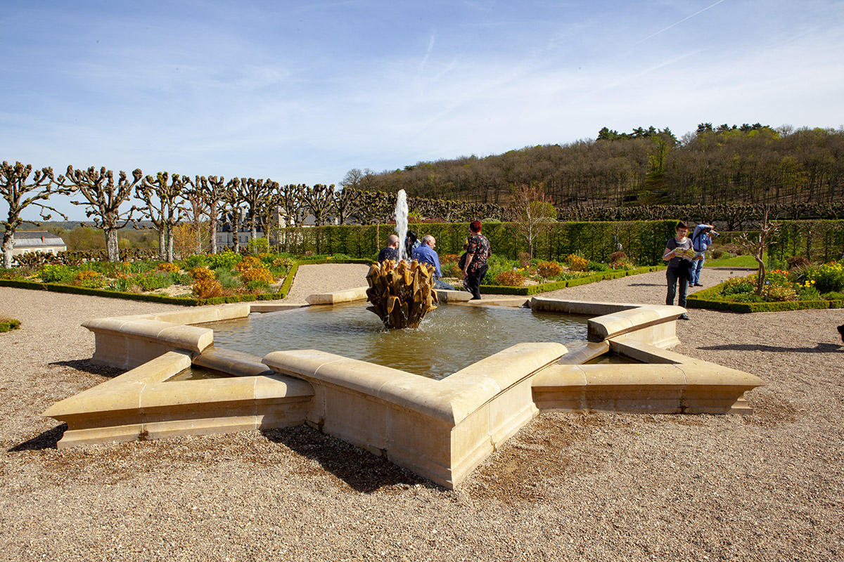 Fuente en los jardines del Castillo de Villandry