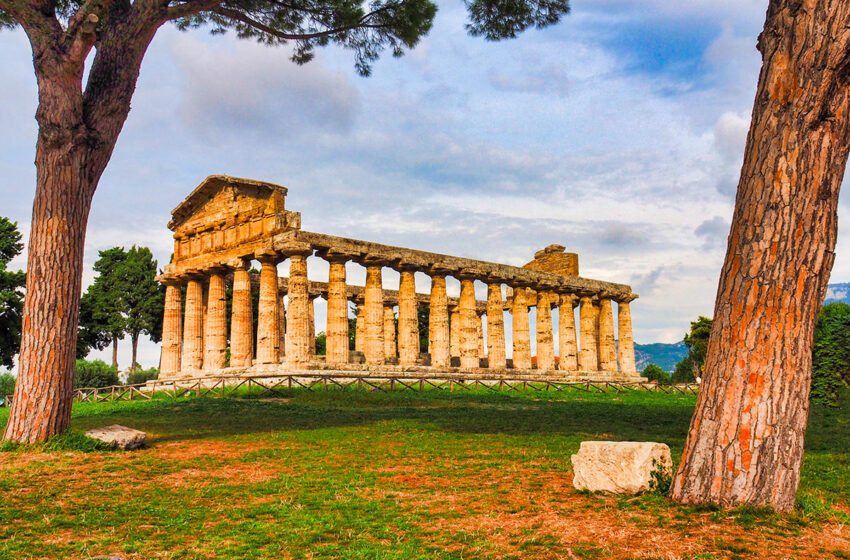  Paestum, la ciudad griega de los tres templos en Campania