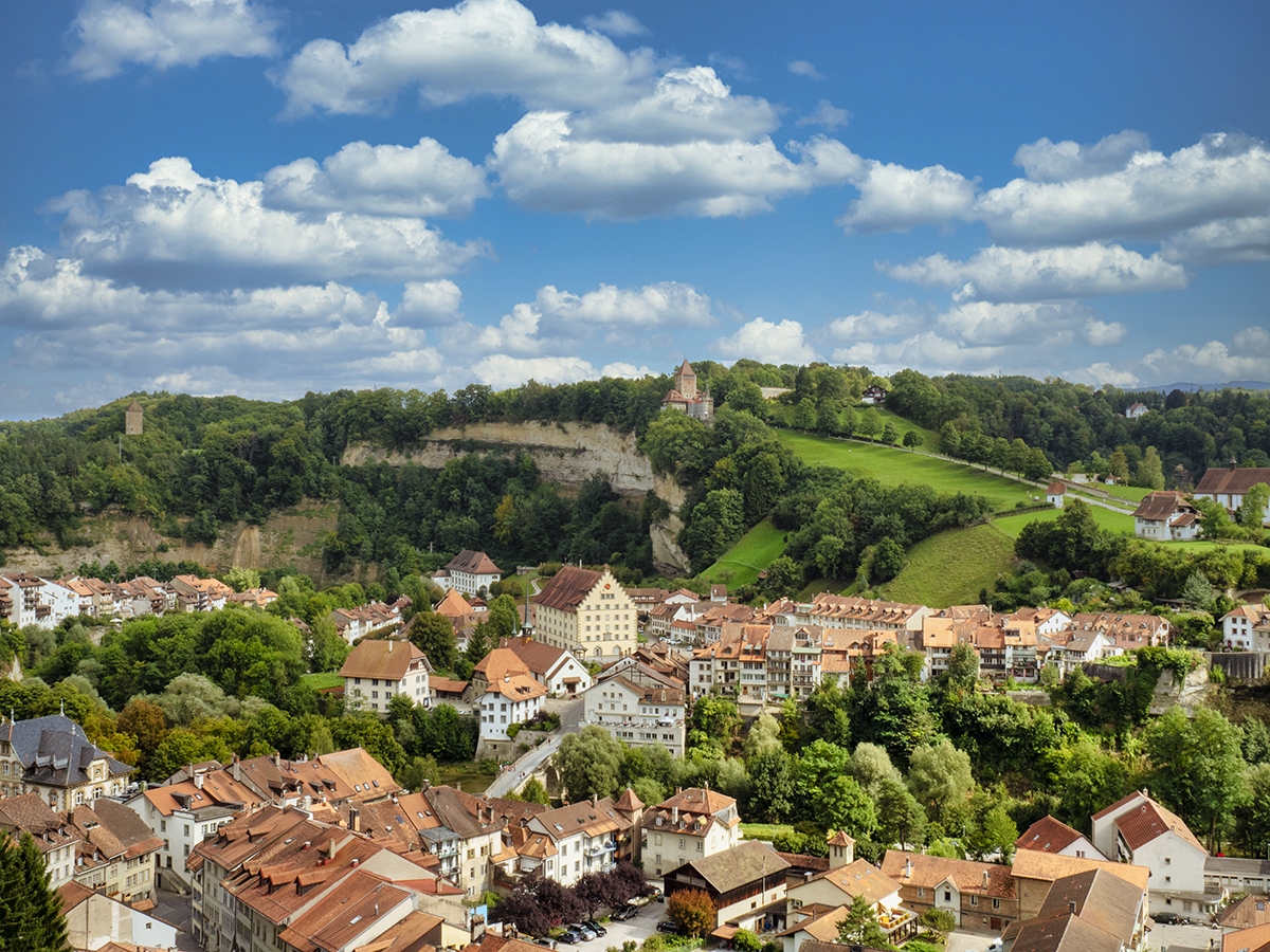 Cómo visitar y lo mejor que ver en la histórica ciudad de Fribourg