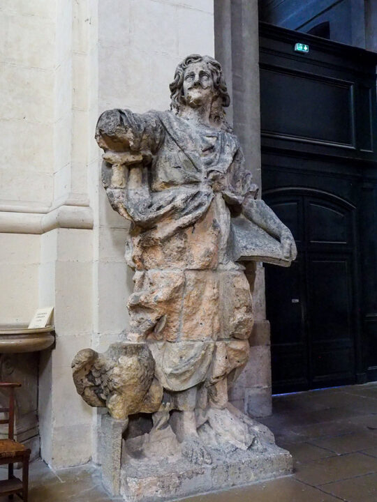 Escultura original de los cuatro evangelistas de la Catedral de Montauban
