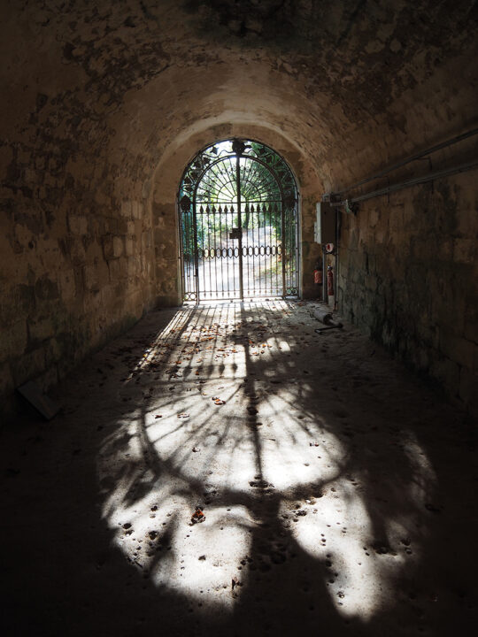 Interior de la galeria de las llaves de agua del Lago de sant Ferrerol