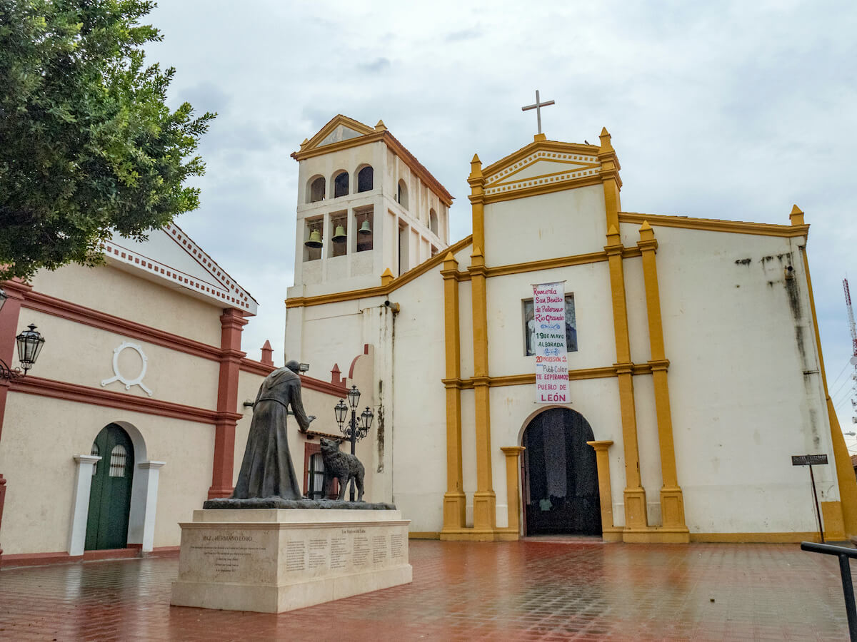 Iglesia de San Francisco en León