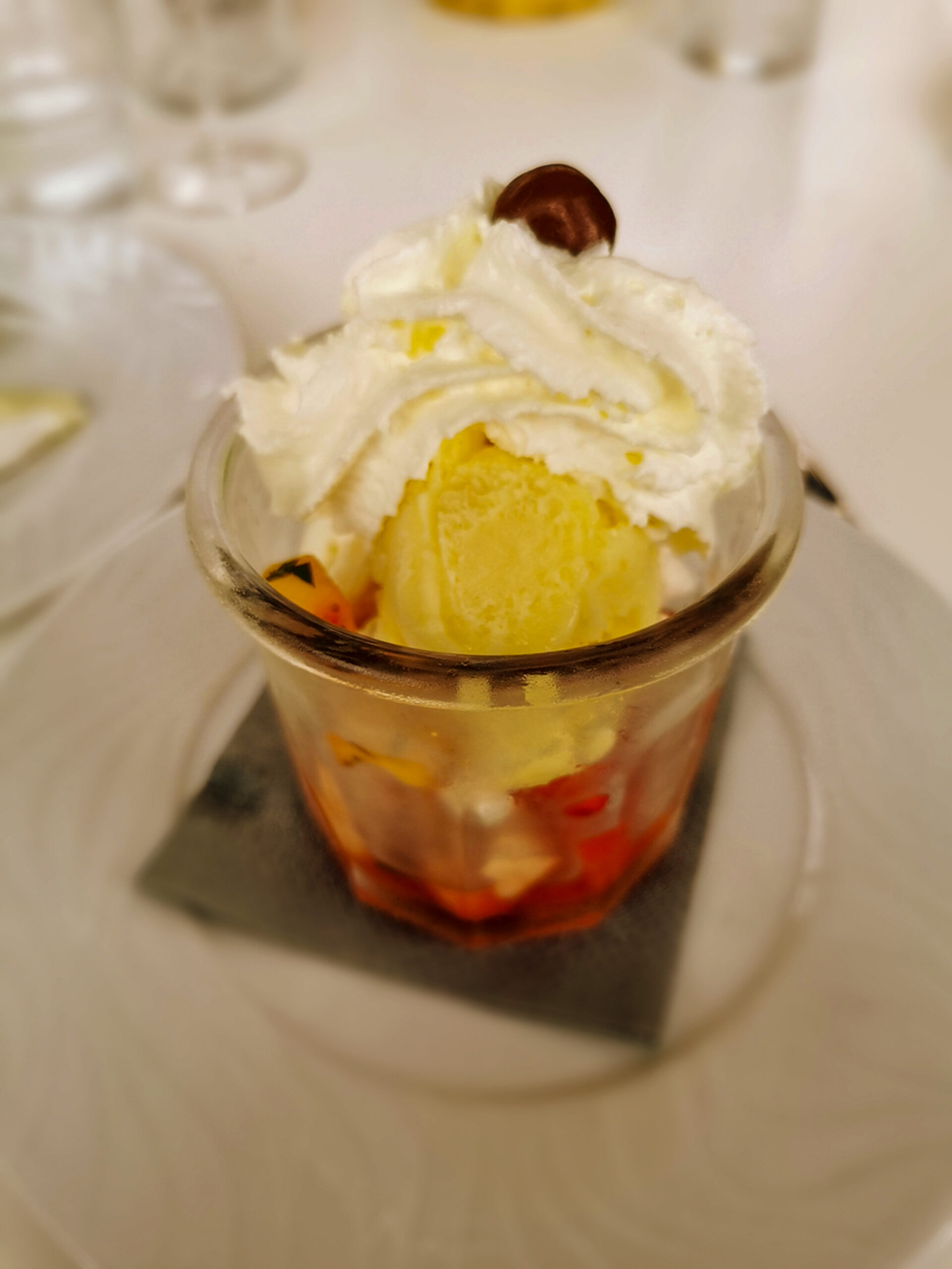 Vacherin ananas fraise, sorber ananas