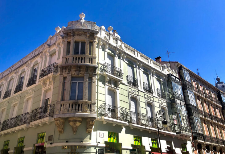 RUTA MODERNISTA DE LEON (15) - Edificio Calle Ancha